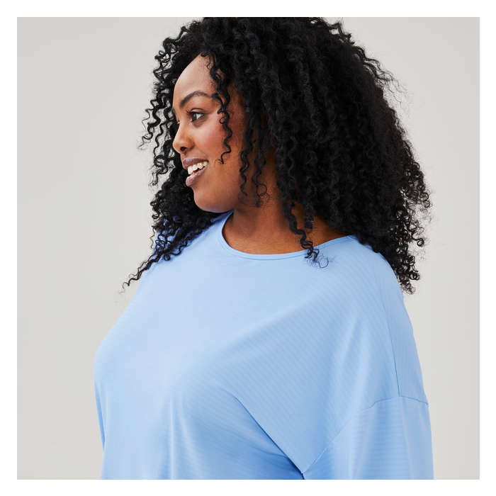 Women+ Active Balance Crop Oversized T-Shirt